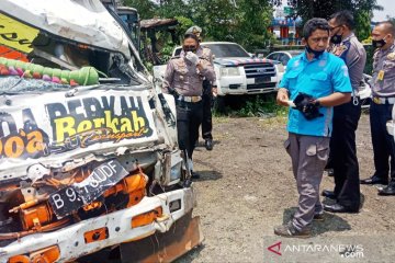 Polisi sebut pengemudi truk maut di Puncak Bogor tak punya SIM