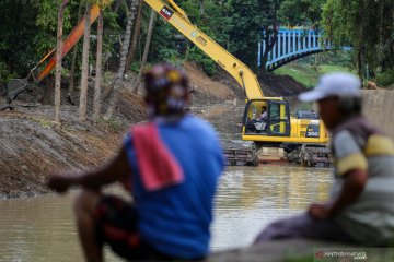 Normalisasi Kali Mookervart di Tangerang