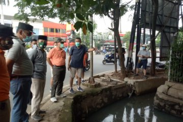 Pemkot Jakbar siapkan kolakan atasi banjir Jalan Green Garden