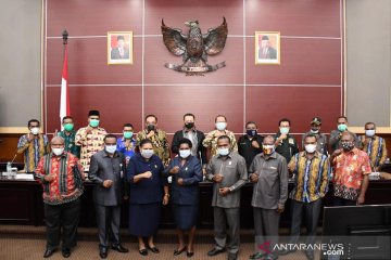 Ketua MPR: UU Otsus Papua harus ditempatkan sebagai "lex specialis"