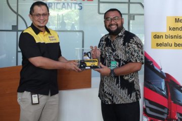 PT EMLI berikan safety kit kepada IPOMI