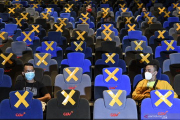 Anies izinkan bioskop beroperasi dengan kapasitas 50 persen
