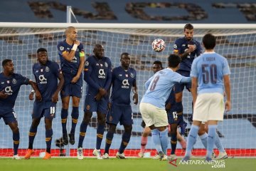 Manchester City atasi tamunya Porto disokong dua gol bola mati