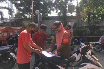 Bau bangkai di Jalan Raya Munjul bersumber dari limbah jagal anjing