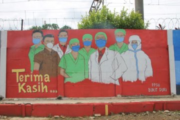 Kelurahan di Jaksel kampanyekan pencegahan COVID-19 lewat mural