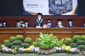 Itenas Bandung wisuda 692 lulusan secara virtual