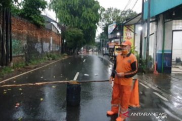 Jakarta diperkirakan hujan pada Senin siang hingga malam hari