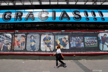 HUT ke-60 tahun Legenda sepak bola Argentina Maradona