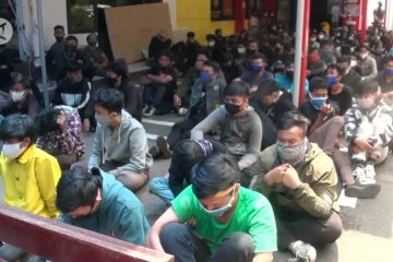 Polisi tetapkan tiga tersangka dalam unjuk rasa di Bandung