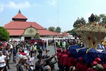 Keraton Yogyakarta tiadakan Grebeg Maulud