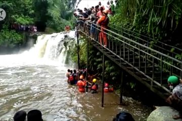 SAR ingatkan warga untuk waspada bencana di lokasi wisata