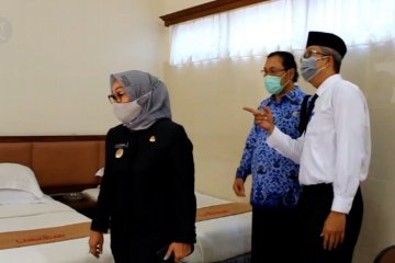 Hotel di Cirebon disewa 3 bulan untuk ruang isolasi