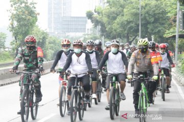 TNI-Polri Jakarta Barat bersama ulama pantau prokes di masyarakat