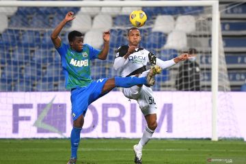 Terancam gagal dapatkan Renato Sanches, AC Milan bidik Hamed Traore