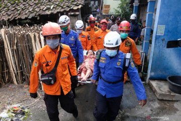 Evakuasi warga di wilayah bencana Gunung Merapi