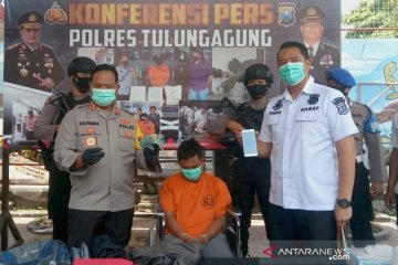 Polisi tangkap komplotan pencuri modus gembos ban di Tulungagung