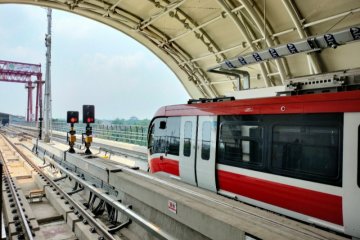 Pembangunan LRT Jabodebek  mendekati 80 persen