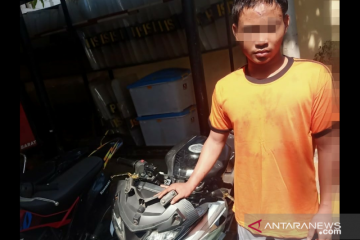 Warga tangkap pencuri sepeda motor di Kampung Duri