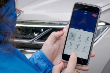 VW kenalkan parkir otomatis via smartphone di SUV Touareg