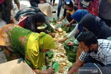 Warga Punthuk Setumbu Magelang gelar Sedekah Bumi lestarikan budaya