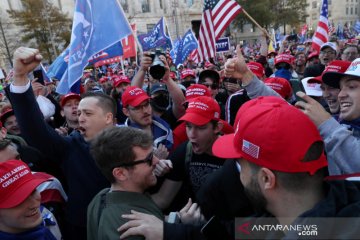 Tim kampanye minta hakim umumkan Trump menang di Pennsylvania