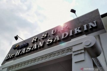 Selama November 2020 terjadi lonjakan pasien COVID-19 di RSHS