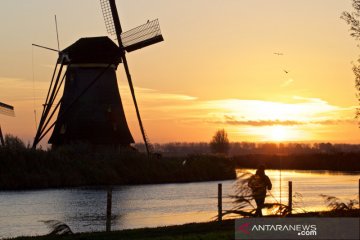 Objek wisata Kincir Angin Kinderdijk, Belanda,  sepi wisatawan