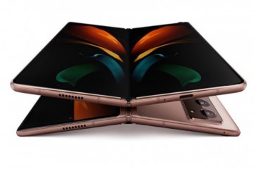 Galaxy Z Fold 3 punya kamera depan di bawah layar?