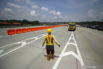 Jalan tol Krian-Manyar segera dibuka