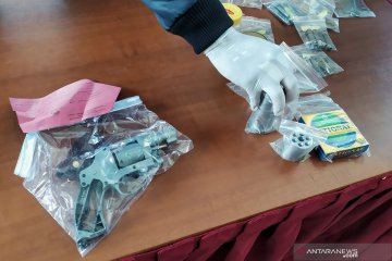 Polda Jabar ringkus penjual senpi ilegal konversi dari airsoft gun