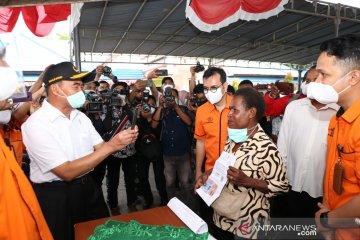 Program Sembako tunai disalurkan PT Pos di Papua dan Papua Barat
