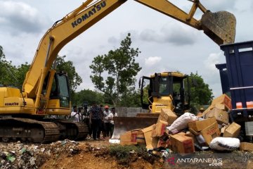 3 juta rokok ilegal senilai Rp2 miliar dimusnahkan Bea Cukai Madura