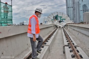 Kemarin, peninjauan LRT Jabodebek Dukuh Atas hingga alih tugas KEIN