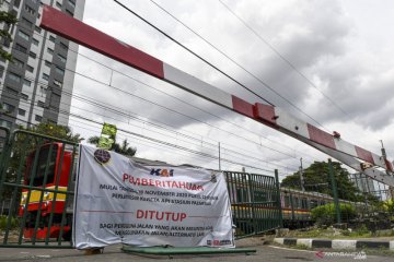 Penutupan perlintasan kereta api sebidang di Stasiun Palmerah