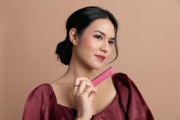 SASC x Raisa rilis koleksi kosmetik "Kau Yang Teristimewa