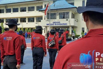 Berlatih liputan tanggap bencana banjir di era pandemi