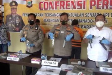 Polda Papua Barat tangkap tiga pelaku penjual senjata api ilegal