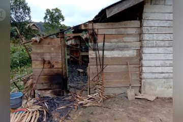 Kelompok MIT kembali berulah, 4 warga Sigi jadi korban, 7 rumah terbakar