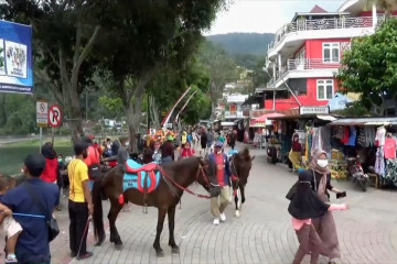 Telaga Sarangan dikunjungi 32 ribu wisatawan