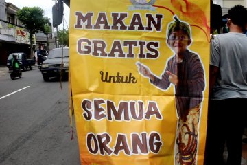 Ada makan siang gratis di Surabaya