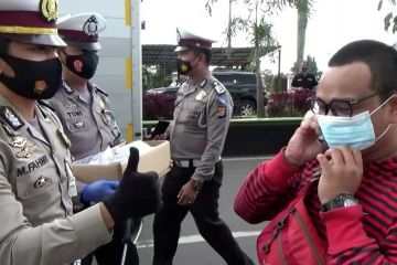 Operasi Zebra, Satlantas Polres Pandeglang sasar pengendara tak pakai masker