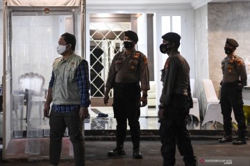 Penggeledahan rumah dinas Edhy Prabowo, KPK temukan Rp4 miliar