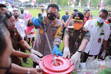 Polda NTB musnahkan belasan kilogram sabu dan ganja