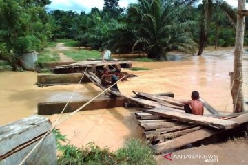 Empat jembatan rusak akibat banjir di Aceh Timur