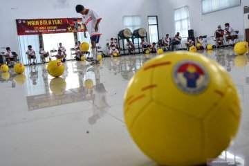 Kompetisi juggling untuk kampanye Piala Dunia U-20