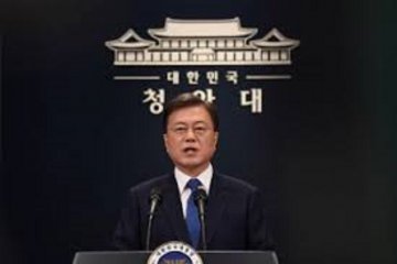 Moon Jae-in minta Biden lanjutkan pembicaraan AS-Korea Utara