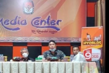 KPUD Kabupaten Mamuju berhentikan 30 anggota KPPS