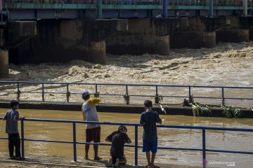 Banjir-longsor rusak rumah-infrastruktur,  BPBD Lebak ajukan bantuan