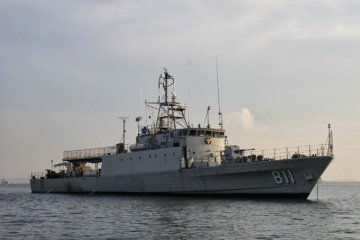 KRI Kakap-881 disiagakan di Teluk Manado