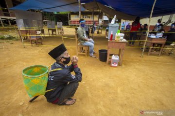 Pemungutan suara Pilkada di desa terpencil